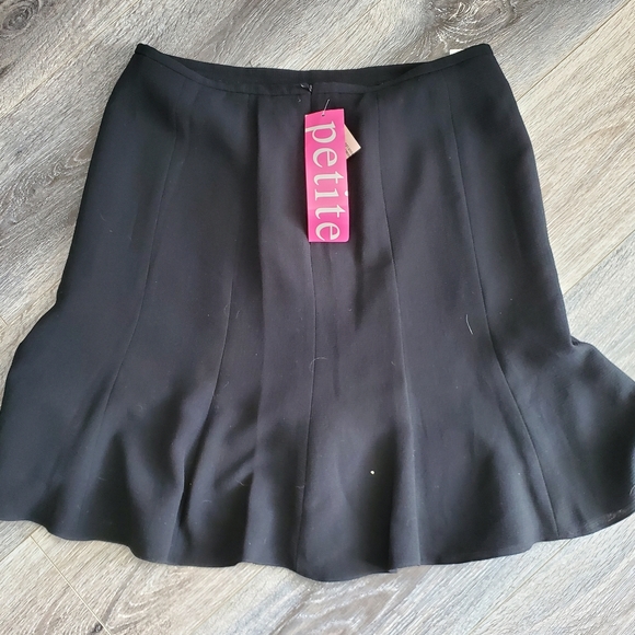 Jones of New York Skirt - Picture 2 of 5